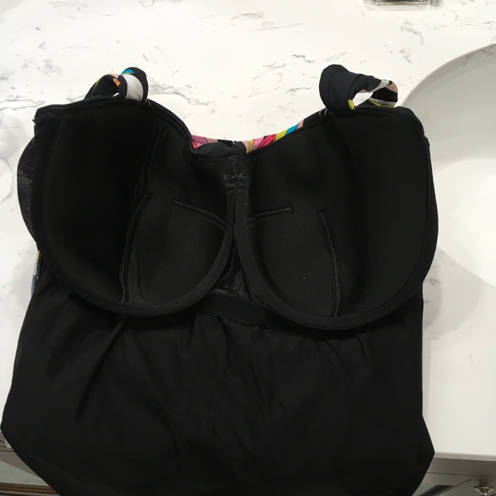 Profile by Gottex luxury swimwear Black Floral Tankini Top w/Multicolor Leaves - Picture 11 of 13